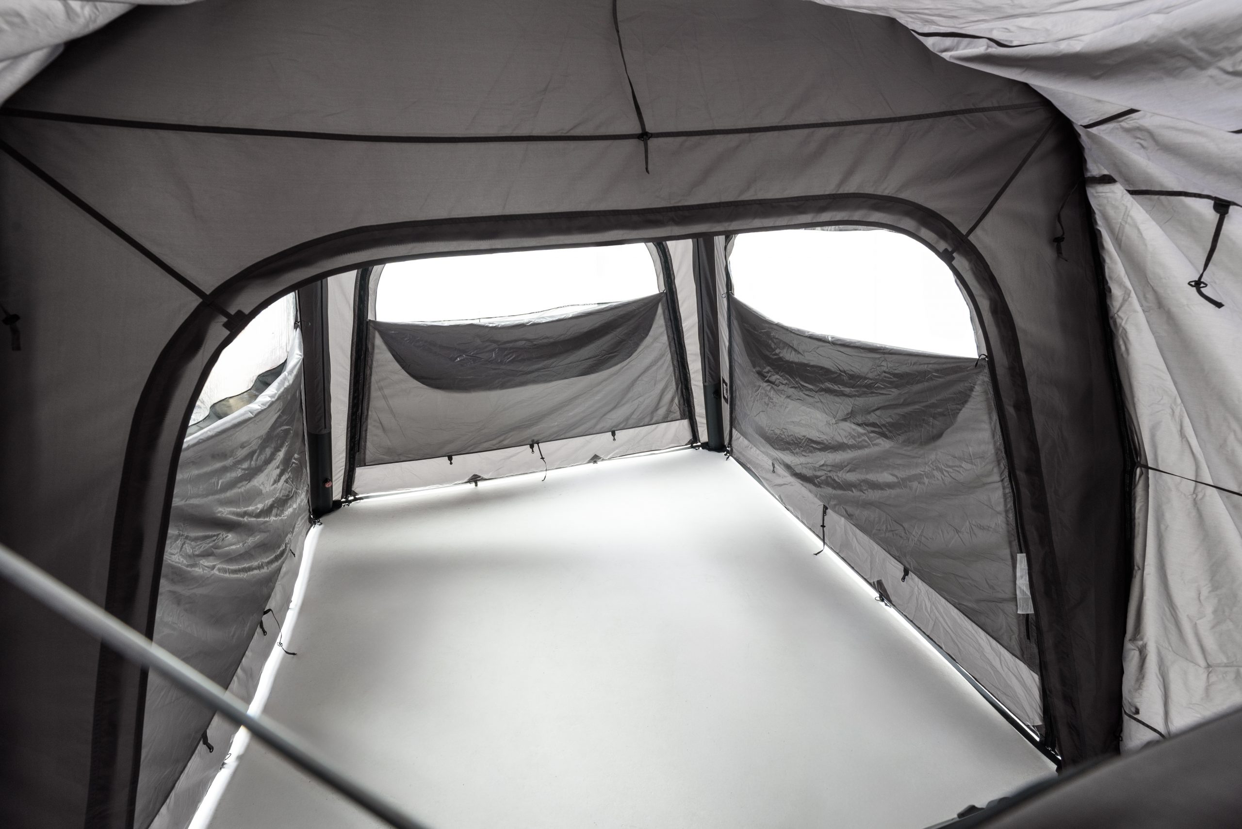 Family Base - Vorzelt – Bild 8